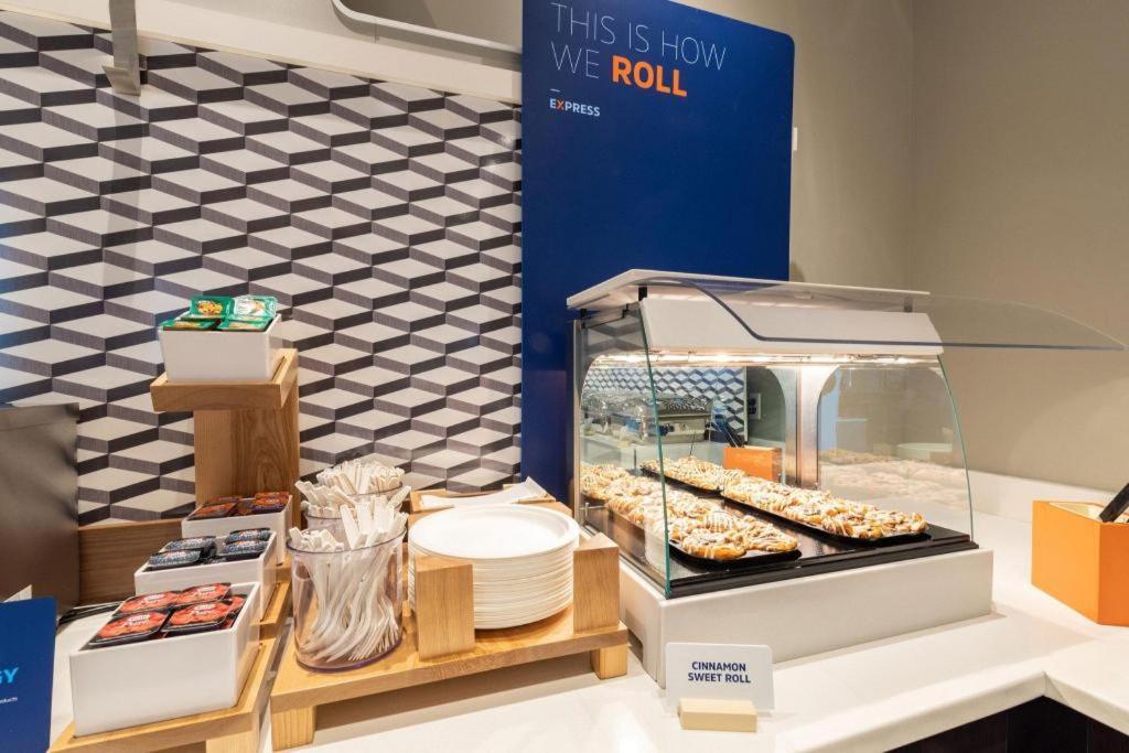 Holiday Inn Express O'Neill By Ihg Εξωτερικό φωτογραφία